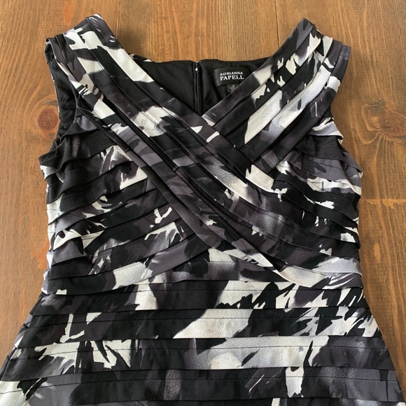 Adrianna Papell Black and White Dress - Picture 4 of 7
